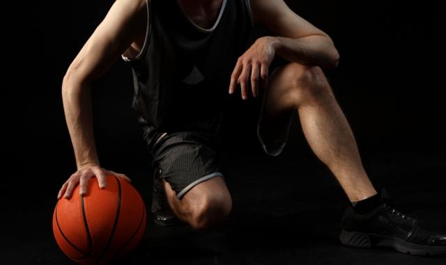 How to Bet on Basketball Using Stats cover picture