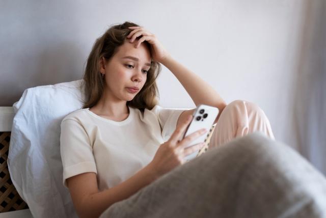 The Impact of Social Media on Overall Mental Health cover picture