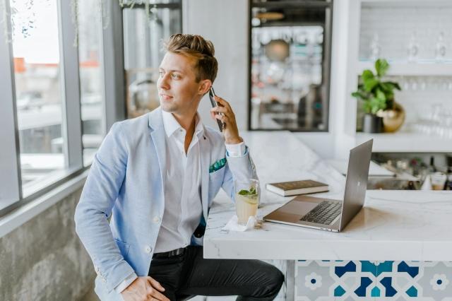 6 Tips to Becoming a Successful Investor: Expert Advice for New Investors cover picture