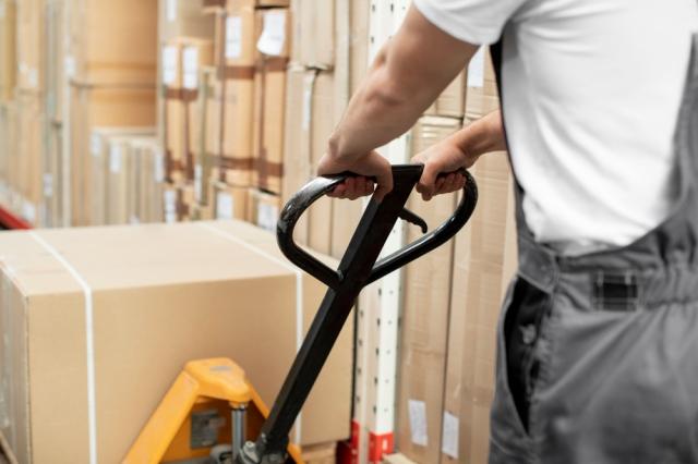 Empowering Your Workforce: The Importance of Manual Handling Training in Workplace Safety cover picture