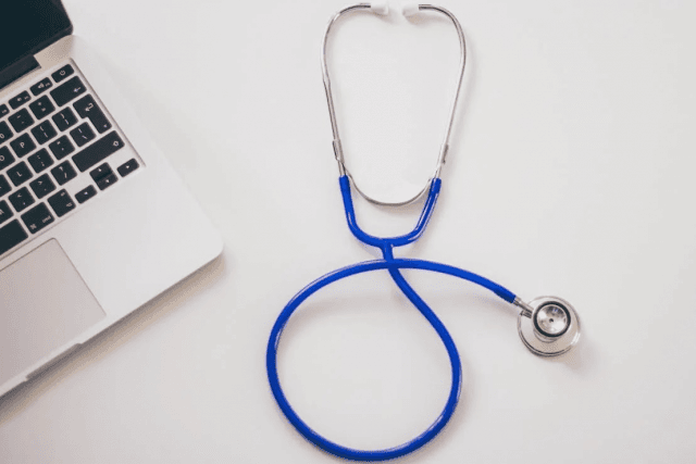 What Specialist Should I See for My Back Pain cover picture