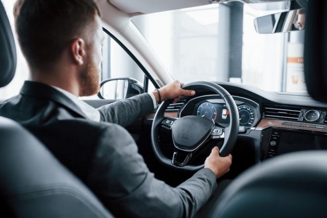 Keeping Safe While Driving a Vehicle at Work cover picture
