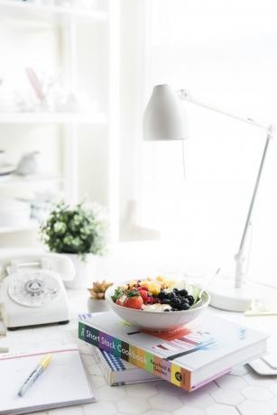 The Importance of Accreditation When Choosing a Nutritionist Course cover picture