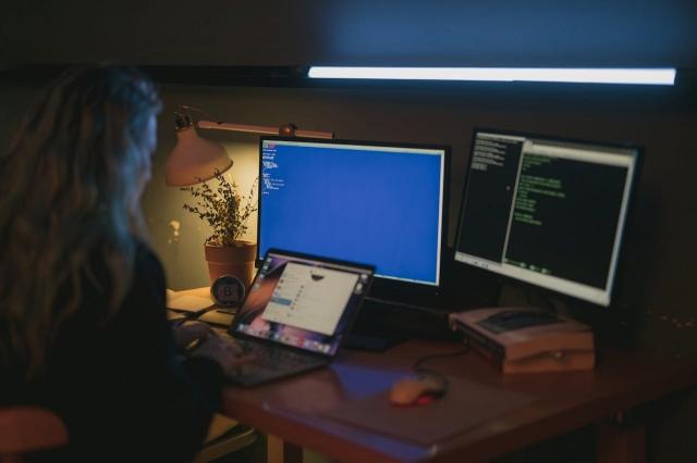 Migrating to Google Cloud: Strategies, Tools, and Best Practices cover picture