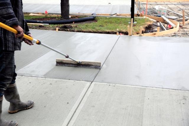 Adding Value to Your Home - The Charms of a New Driveway cover picture