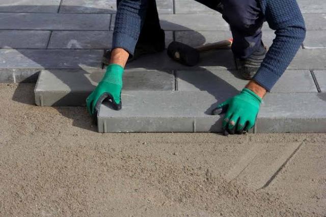 Professional Paver Installation in Fredericton - Your Complete How To Guide cover picture