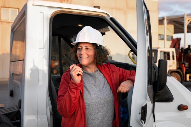 Navigating Los Angeles' Busy Streets: Your Guide to Quick Towing Services cover picture