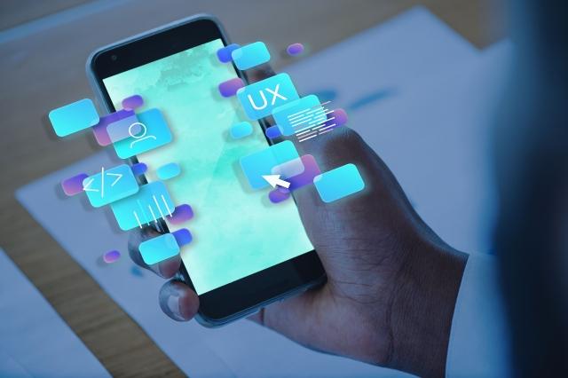 A definitive guide to custom iOS app development in 2024 cover picture