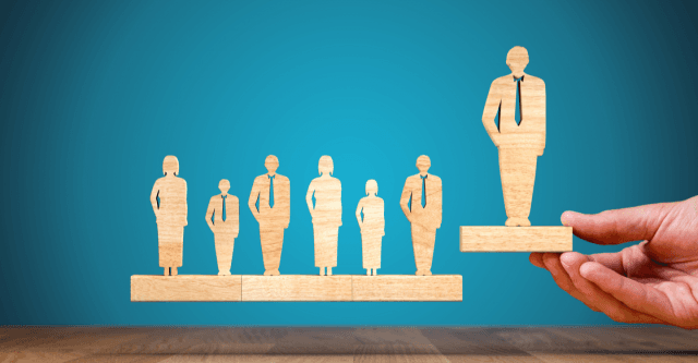 What Is the Meaning of Contingent Workers? cover picture