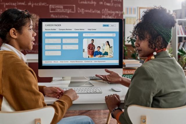 What Are the Advantages of Intelligent Search? cover picture