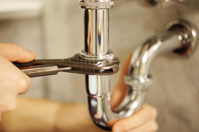 Why a Professional Plumber is Always Better than Doing it Yourself cover picture