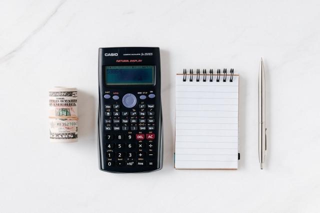 How to Budget When You're Not Living at Home cover picture