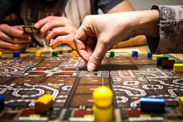 Top Advantages Why Strategy Board Games Are Good For You cover picture