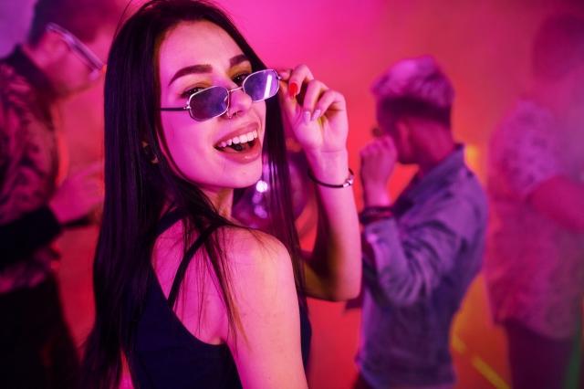 How To Make Your Rave Outfit Look Unique cover picture