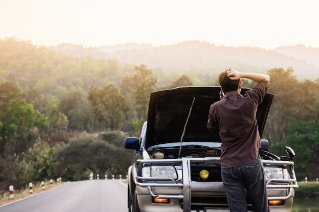 5 Ways To Get Your Car Somewhere Safe By Finding A Towing Service cover picture