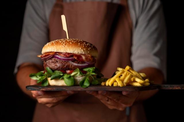 Nine Great Menu Items You Can Enjoy at Fast Food Restaurants Minus the Guilt cover picture