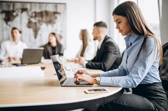 The Best Ways To Regulate Temperature In An Office Environment cover picture