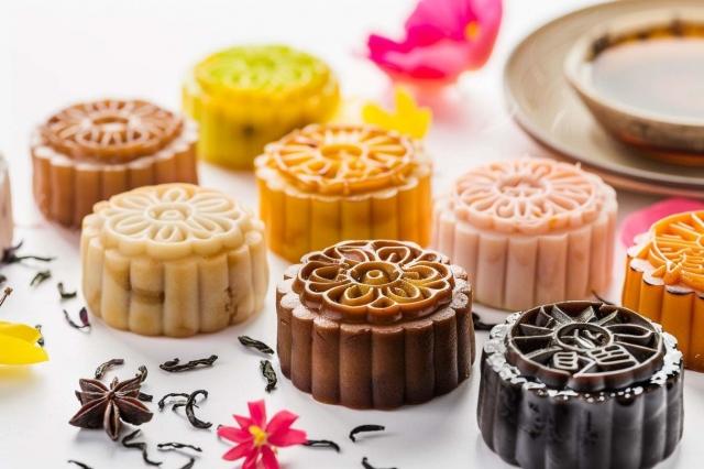 Behind the Scenes: How Our Mooncakes Are Made cover picture