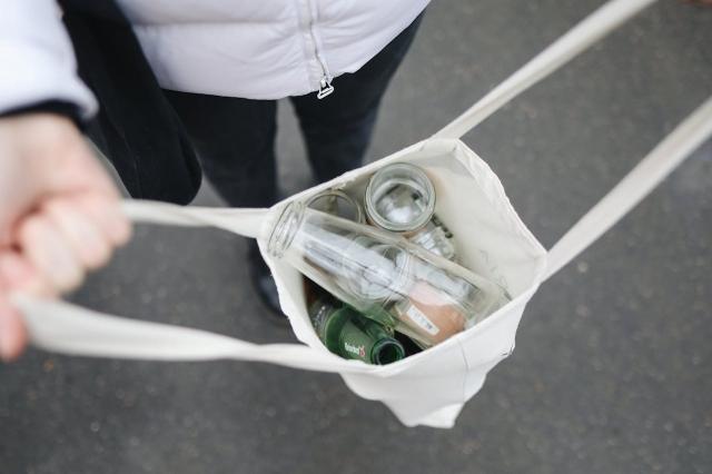 Eco-Friendly Living: Simple Ways to Reduce Household Waste in Greensboro cover picture