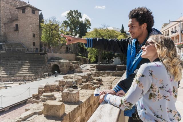 How to organise a honeymoon in Italy: ideas and tips cover picture
