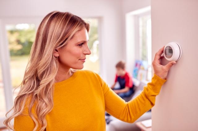 How To Place Your Thermostat for Maximum Efficiency cover picture