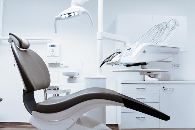 Crafting Perfection: Exploring the Intricacies of Cosmetic Dentistry in Santa Clarita cover picture