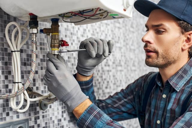 How To Prevent Your Boiler From Turning On and Off cover picture