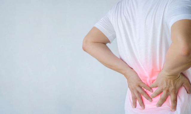 4 Possible Causes Of Back Pain You Might Be Experiencing cover picture