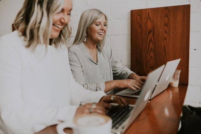 How to Create a Healthier Workplace Environment in Just a Few Steps cover picture