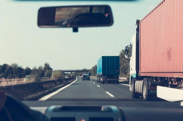 Finding the Best Truck Accident Lawyers in San Diego: A Comprehensive Guide cover picture