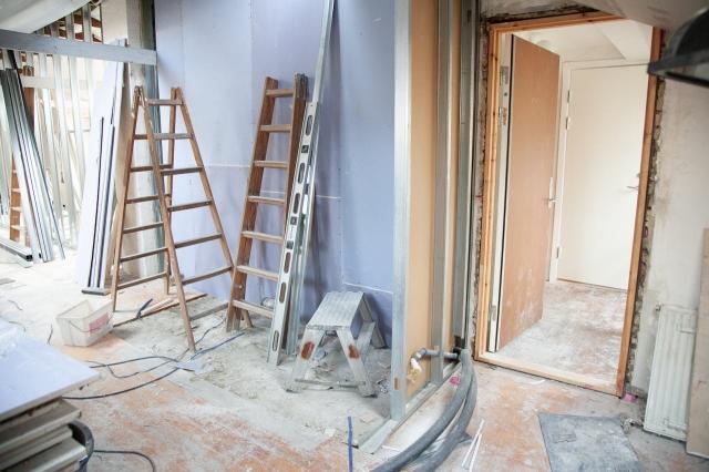 The Different Types of Full House Renovation cover picture