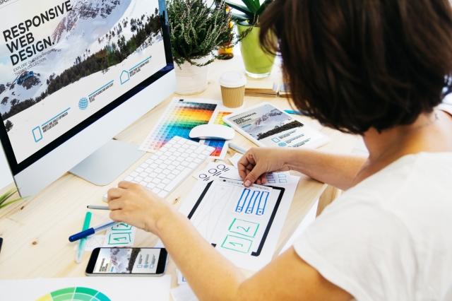 The Future of Web Development in the Hospitality Industry cover picture