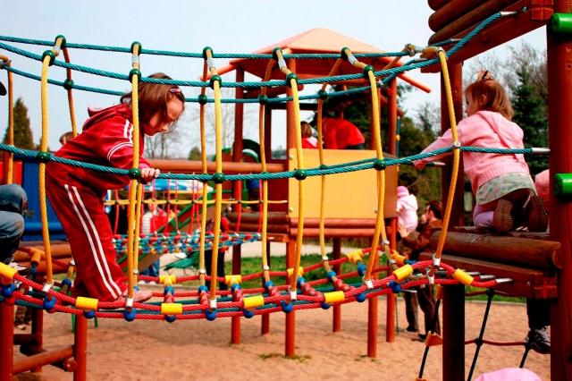 The Importance of High-Quality Commercial Playground Equipment cover picture