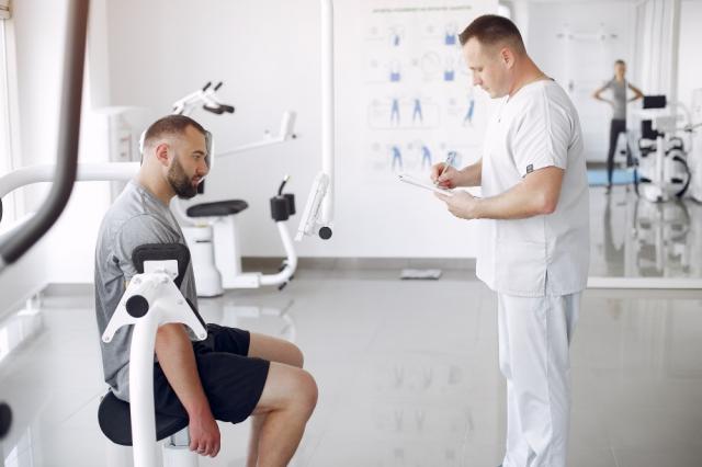 Sports and Functional Medicine: A Comprehensive Approach to Health cover picture