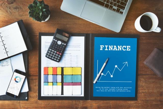 How Do Fintech Products Change Our Lives For The Better? cover picture