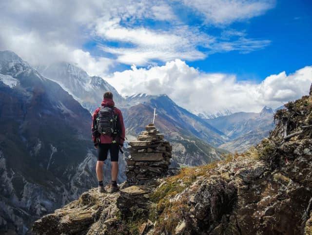 9 Best reasons why travel is important in our life? cover picture