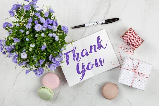 6 Work-Appropriate Ways to Reward Your Employees cover picture