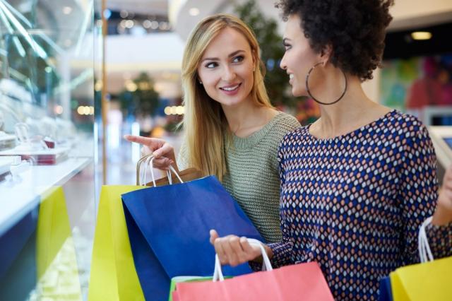 Top 10 Shop Display Supplies Every Retailer Must Invest in Right Now! cover picture