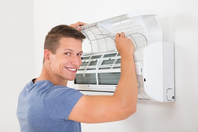 Hire Experts To Repair Split Systems At Home cover picture