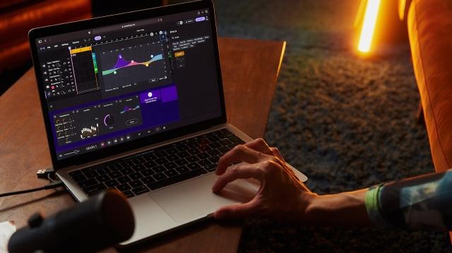 Perfecting Your Sound: A Guide to Mastering Vocal Mixing cover picture