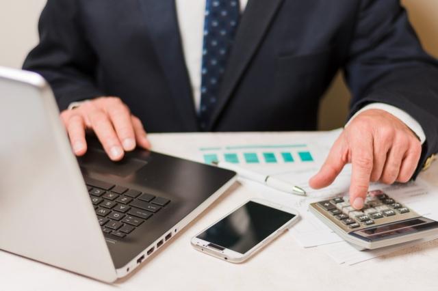 How Workers' Comp Payments Are Calculated in California cover picture