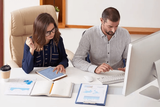 Top Considerations When Choosing a Will Writing Service in London cover picture