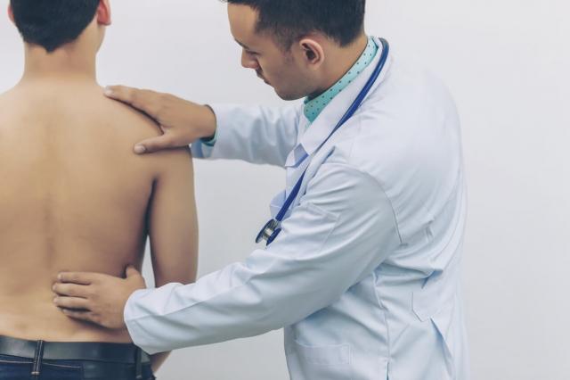 Back Pain? No Problem! 5 Top Clinics That Have Your Back cover picture