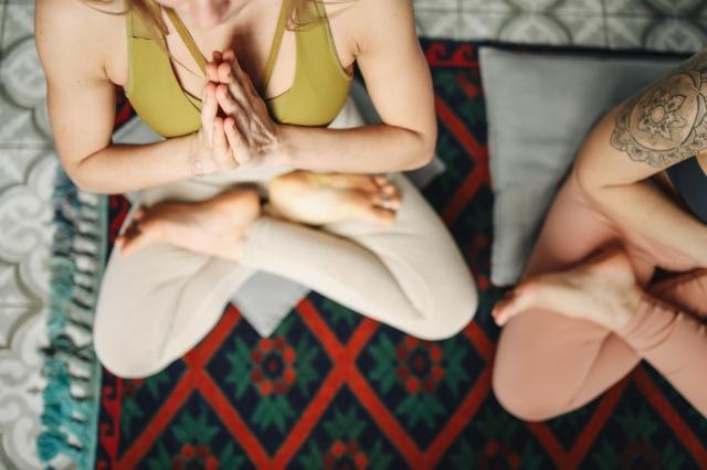 The Amazing Benefits of Practicing Yoga cover picture