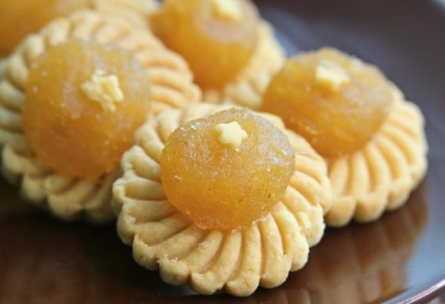 Why Pineapple Tarts Are Considered a Symbol of Prosperity cover picture