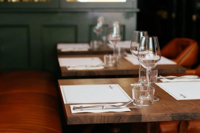 Starting a Fine Dining Restaurants: Your Guide cover picture
