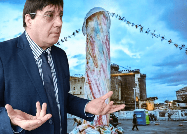 Controversy over "Tu si 'na cosa grande", Naples divided on the installation by Gaetano Pesce, Grasso: "Public art must elevate, not scandalize" cover picture