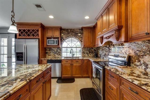 Designing Your Dream Kitchen with Custom Maple Cabinets cover picture