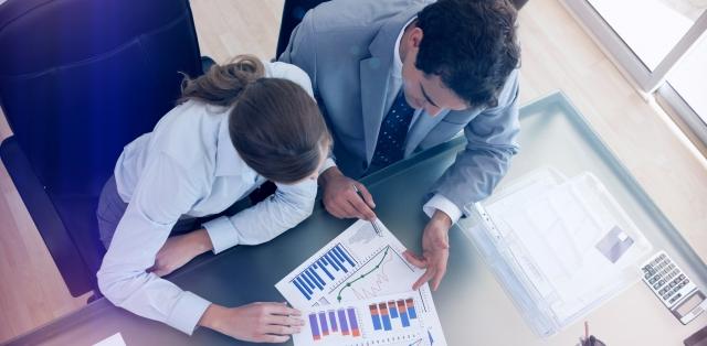What Does a Business Consultant Do? cover picture