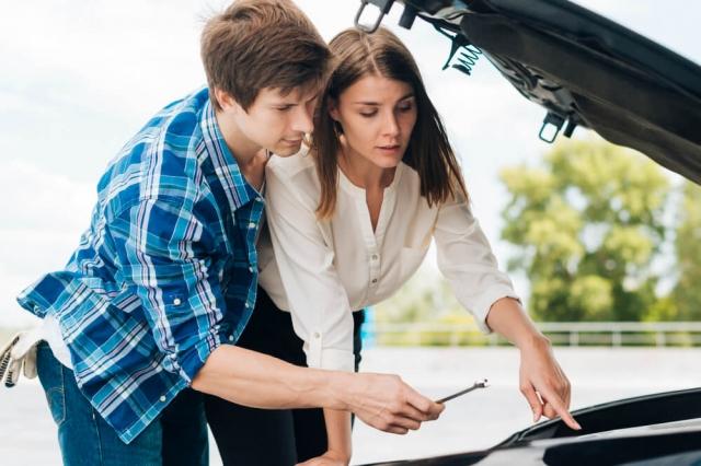 5 Things to Know Before Filing car insurance claim cover picture